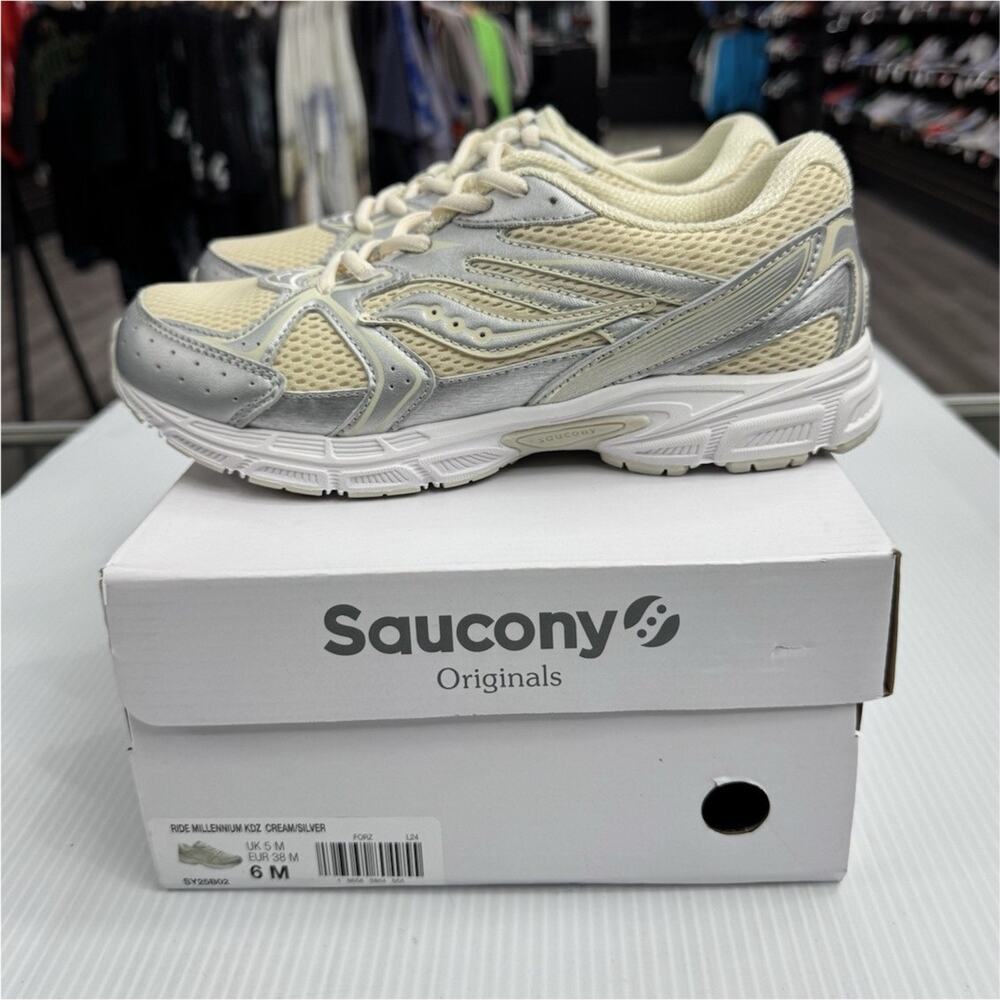 Size 7.5W/6M - Saucony Originals Ride Millennium KDZ Cream Silver Women's